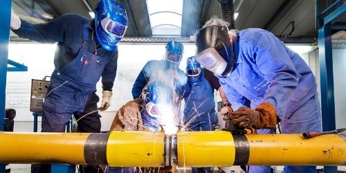 Educacion y formacion tecnica y profesional por TÜV Rheinland